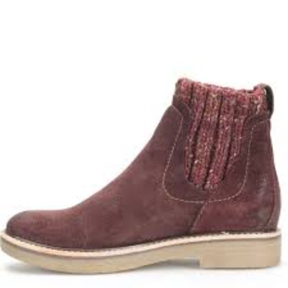 Comfortiva Align Rawnie Bootie in Mosto Red Suede - Size 9.5 - Picture 2 of 8